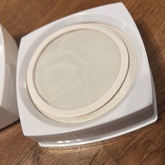 Vtg unopened Chanel No 19 luxury bath powder [Poudre Apres Bain De Luxe] - Picture 8 of 9